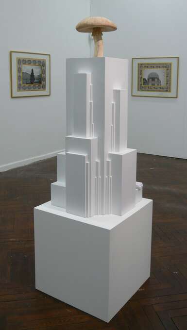 Игорь Макаревич, Елена Елагина. Архитектон с деревянным грибом №1