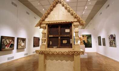 Текст After Malevich – Variations on the Return to the Black Square. Photo - 1