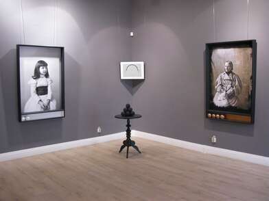 Playing Croquet. Photo - 0