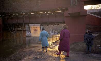 Collective action To M. Ryklin. Lifting. (The Slogan-96), 1989. Photo: Igor Makarevich. Photo - 8