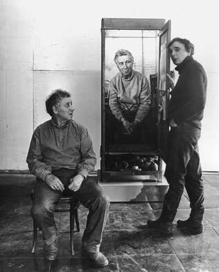 Stationary Gallery of Russian Artists. Photo - 17